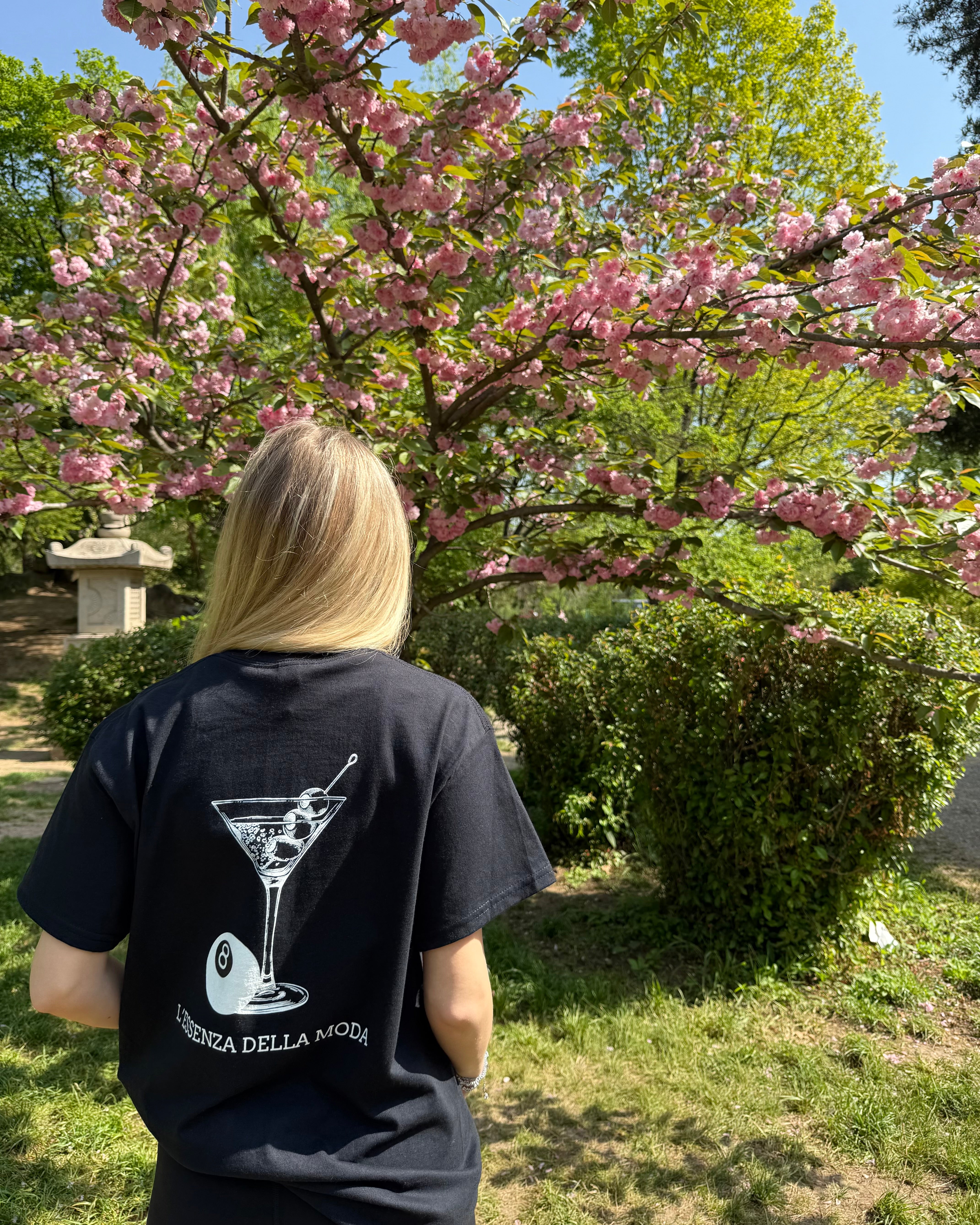 L'Essenza Della Moda T-Shirt